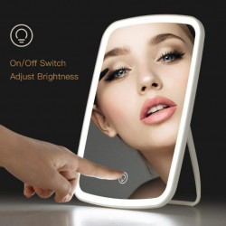 Дзеркало з підсвіткою для макіяжу акумуляторне Jordan Judy LED Makeup Mirror BR000118